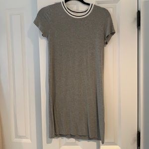 Grey tee shirt dress